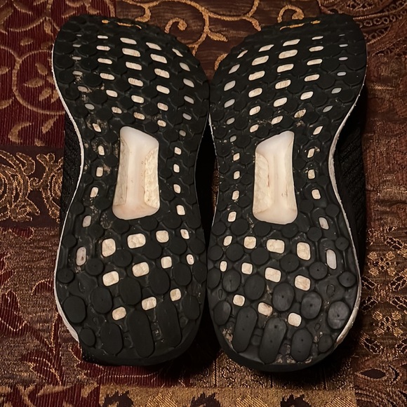 Adidas Boost - Picture 7 of 8